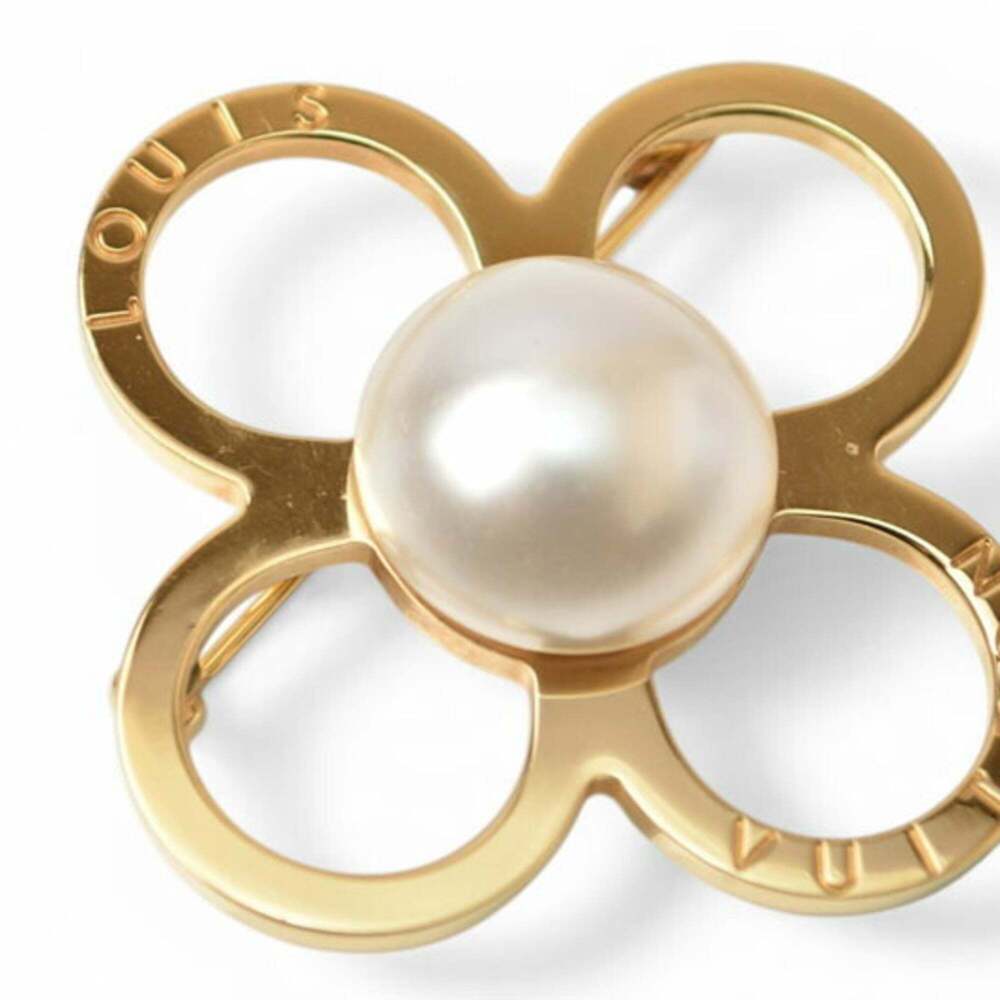 LOUIS VUITTON Brown Pearl Monogram Brooch - Picture 4 of 7